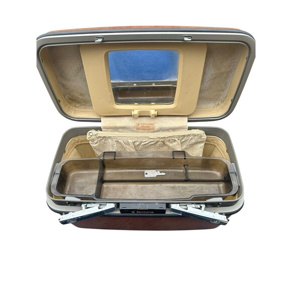 Vintage Samsonite Sentry Brown Hard Train Make up Case w/ Full Mirror Tray Key - Picture 7 of 11